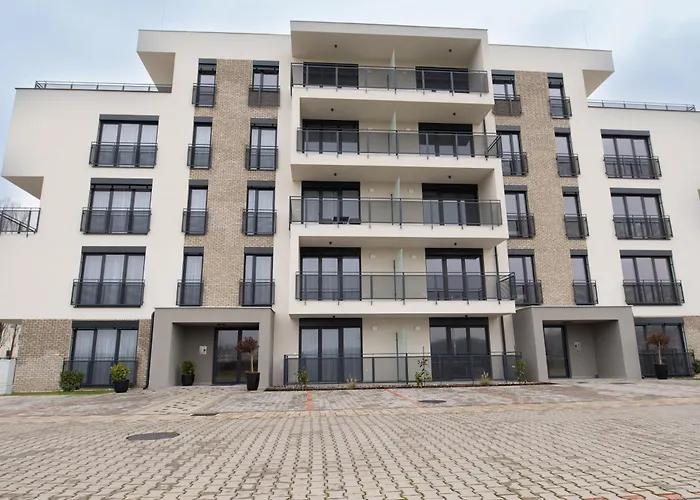 Gina * Dunajská Streda